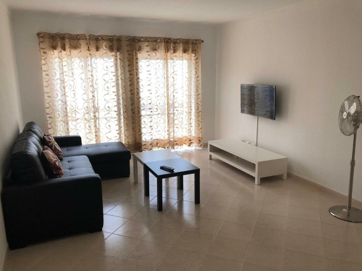 Olinda'S 2 Bedroom Apartment Lagos Extérieur photo