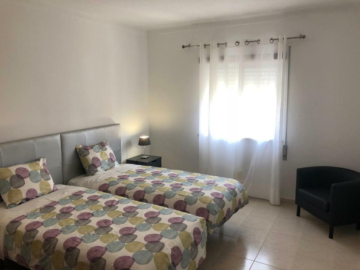Olinda'S 2 Bedroom Apartment Lagos Extérieur photo